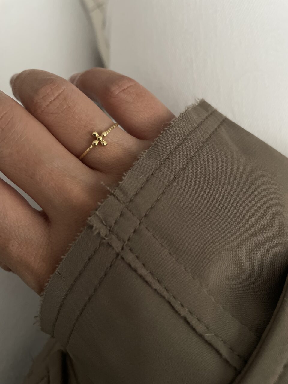 انگشتر گل کوچک اجرت ۷درصد