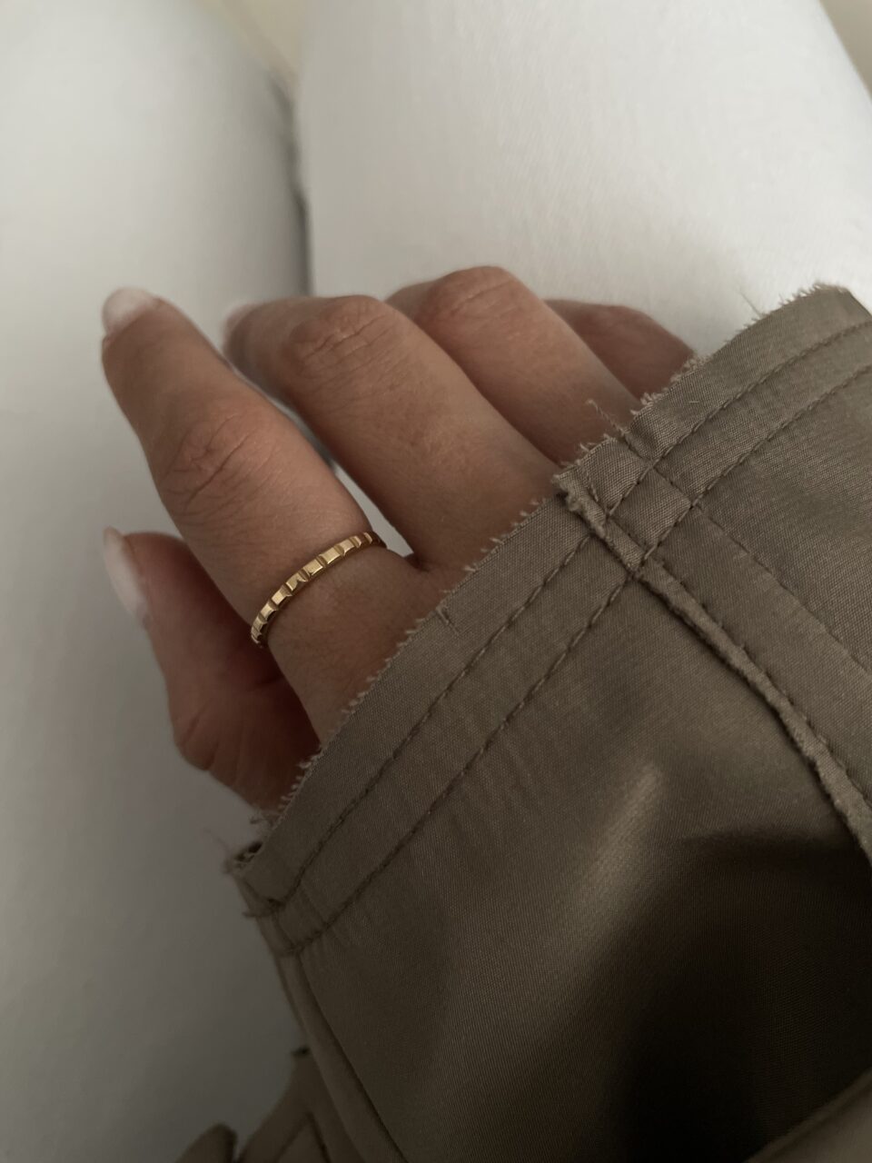 انگشتر شیاردار